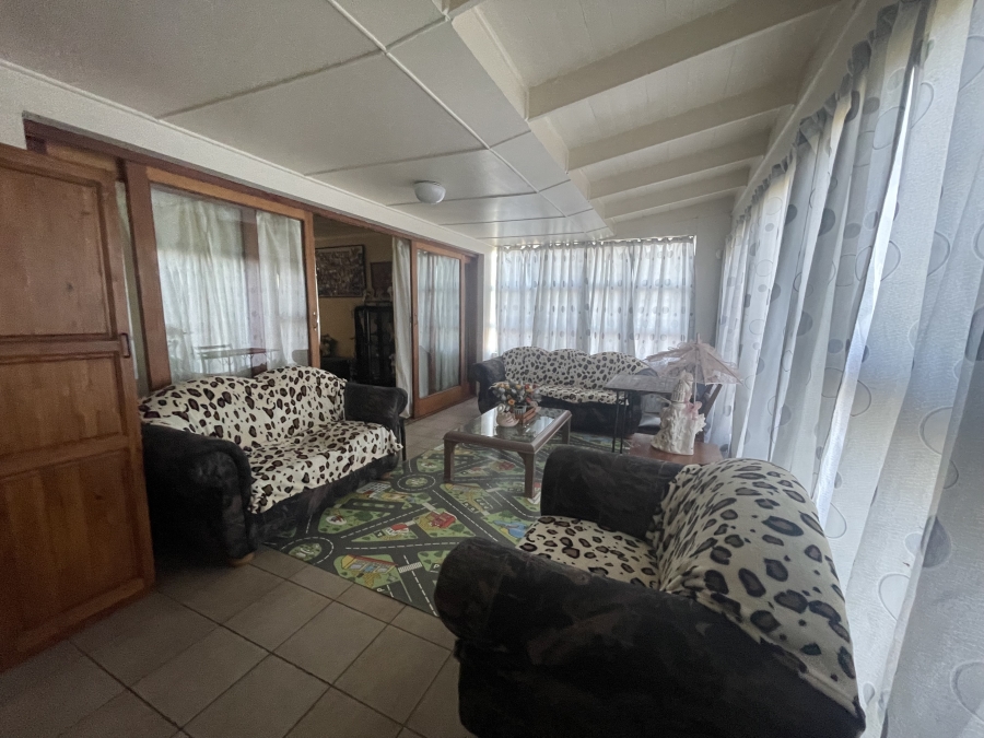 3 Bedroom Property for Sale in Chiselhurst Eastern Cape